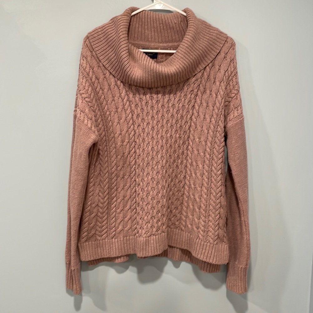 American Eagle 🦅 Outfitters sweater large